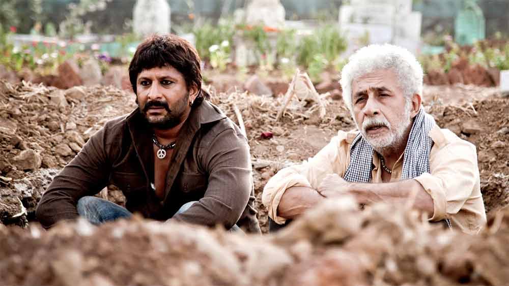 বলিউডের সেরা অভিনেতাদের তালিকায় আরশাদকে অনায়াসে রাখা যায়। এমনটাই মত অনেকের। যিনি ‘মুন্নাভাই এমবিবিএস’-এর সার্কিট হতে পারেন। আবার ‘ইশ্‌কিয়া’-য় বব্বনের জুতোয় পা গলাতেও খামতি রাখেন না। কখনও বা ‘জলি এলএলবি’-তে বিচারব্যবস্থার ফাঁকফোকর নিয়ে ব্যঙ্গ করেন। সব অবতারেই আরশাদকে তাঁকে ভালবেসে ফেলেন দর্শকেরা। ‘কাবুল এক্সপ্রেস’, ‘জিলা গাজিয়াবাদ’ অথবা ‘গোলমাল’ সিরিজ— আরশাদের নানা অস্ত্রেই ঘায়েল তাঁরা।