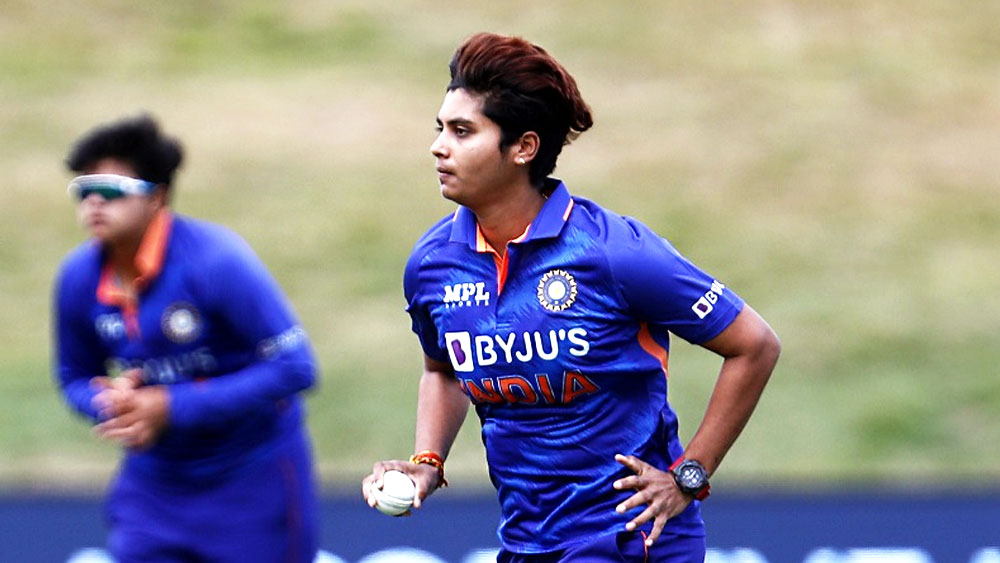 টি-টোয়েন্টি ক্রিকেটে ভারতীয় দলে এখনও তাঁর অভিষেক না হলেও এক দিনের ক্রিকেটে আটটি ম্যাচ খেলে ফেলেছেন মেঘনা। এক দিনের ক্রিকেটে ৬টি উইকেট নিয়েছেন তিনি।