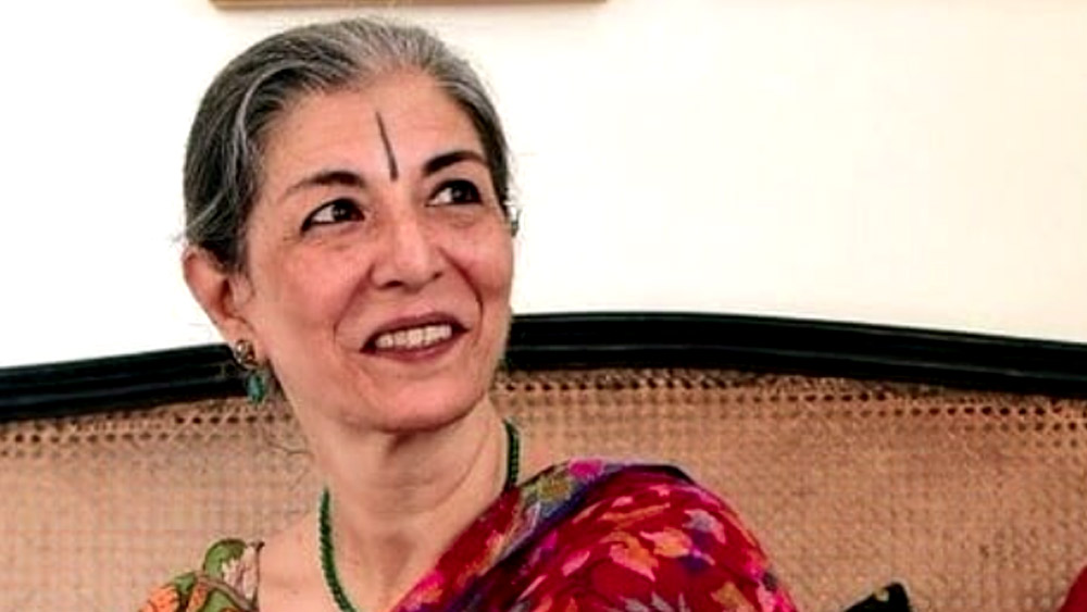 গীতাকে ইতিমধ্যেই তরুণ তাহিলিয়ানি, অঞ্জু মোদী বা গৌরব গুপ্তের মতো খ্যাতনামী ফ্যাশন ডিজাইনারের পোশাকে দেখা গিয়েছে। পাশাপাশি বহু ব্র্যান্ডের বিজ্ঞাপনেও নেমেছেন গীতা।