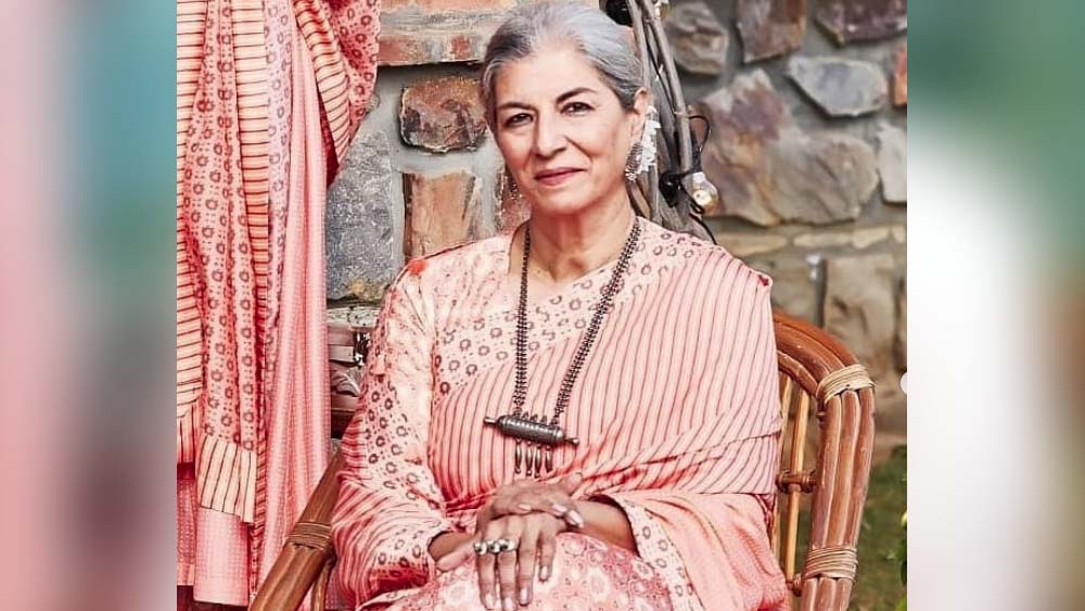 মডেলিং-এ গীতার শুরুটা বেশ আকস্মিক ভাবেই হয়েছিল। চিকিৎসক হিসাবে বেশ পসার ছিল তাঁর। তবে এক ইতালীয় ফোটোগ্রাফারের সঙ্গে সাক্ষাতের পর বদলে গিয়েছিল গীতার জীবন।