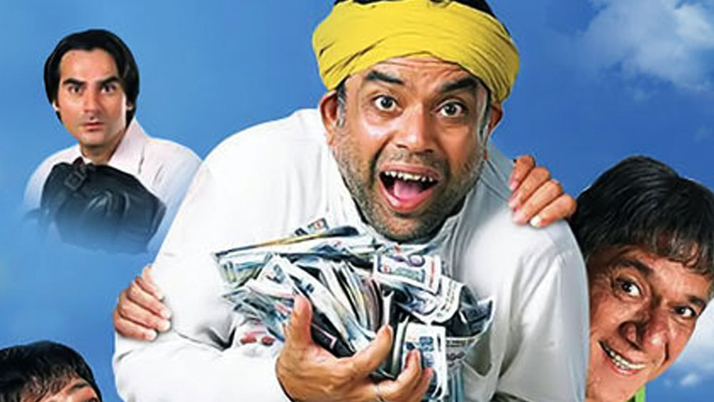 বক্স অফিস থেকে বলিউডের রোজগার কত? একটি সংবাদমাধ্যমের দাবি, বার্ষিক তিন হাজার কোটি টাকার ব্যবসা করে হিন্দি সিনেমাগুলি।