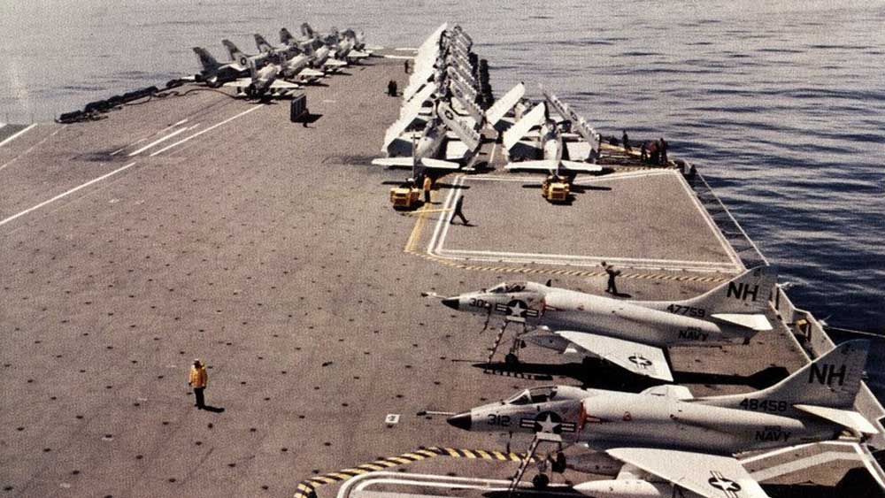 এই জাহাজটি বর্তমানে ওয়াশিংটন থেকে ১৬ হাজার মাইল পথ অতিক্রম করে টেক্সাসের পথে ভেসে যাচ্ছে। 