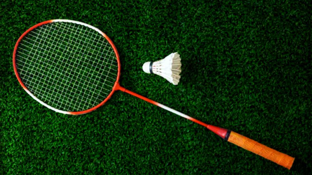 সাইনা নিজে সরকারি ভাবে এর কোনও উত্তর দেননি। তবে এখন তিনি অল ইংল্যান্ড ওপেনে খেলছেন। প্রথম রাউন্ডে জিতেও গিয়েছেন। তবে আগের মতো সাফল্য এখন পাবেন কিনা, সেটা নিয়ে অনেকের মনেই প্রশ্ন রয়েছে। যদি কাঙ্ক্ষিত ফল না পান, তা হলে কি সাইনা অবসর নেবেন? সময়ই বলবে।