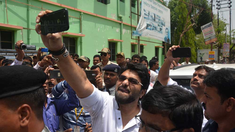 ‘‘বিজেপি-তে ছিলাম যখন, যেতেই পারতাম না সব জায়গায়, ওরা বারণ করত। আজ কিন্তু পারি।’’