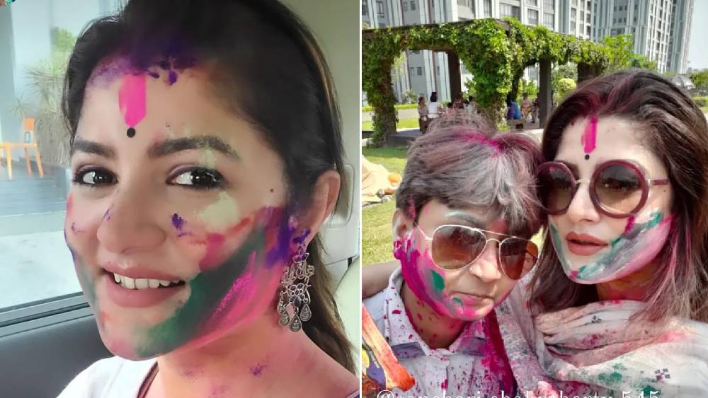 সব পরিস্থিতিতেই সব সময়ে রঙিন শ্রাবন্তী চট্টোপাধ্যায়। সেই ধারা ধরে রাখলেন দোলেও। নায়িকা আপাদমস্তক রঙিন! একই ভাবে রঙিন তাঁর বন্ধু সঞ্চারী চক্রবর্তীও।