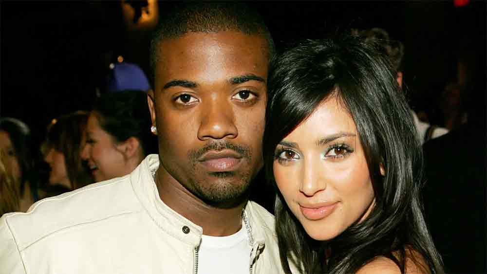 একটি ব্রিটিশ ট্যাবলয়েডের দাবি, ২০০২ সালের অক্টোবরে ২৩তম জন্মদিন উদ্‌যাপন করতে রে জে-র সঙ্গে মেক্সিকোর কাবো সান লুকাসে ছুটি কাটাতে গিয়েছিলেন কিম।