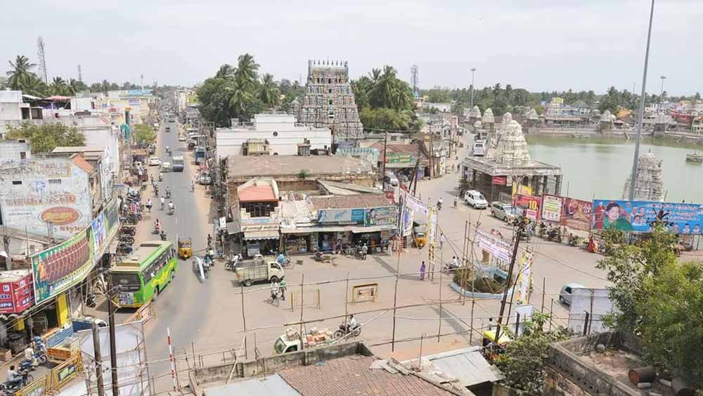 ভারতের অন্যতম এই মন্দির শহরের ১৭ নম্বর ওয়ার্ডে পুরসভা নির্বাচনে প্রার্থী হন সরবানন। মোট দু’হাজার একশো ভোটের মধ্যে ৯৬৪ ভোট পেয়ে জয়লাভ করেন তিনি। 