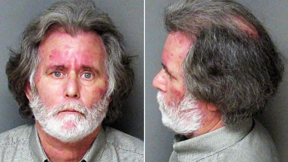 এই ব্যক্তির নাম জেমস ভেরন। তাঁর বাড়ি উত্তর ক্যারোলিনার গ্যাস্টোনিয়াতে। তিনি টানা ১৭ বছর একটি বেসরকারি কোল্ডড্রিঙ্কস সংস্থার ডেলিভারি বয় হিসেবে কাজ করার পর নিজের কাজ হারান। পাশাপাশি হারান নিজের হেলথ ইনসিওরেন্সও।