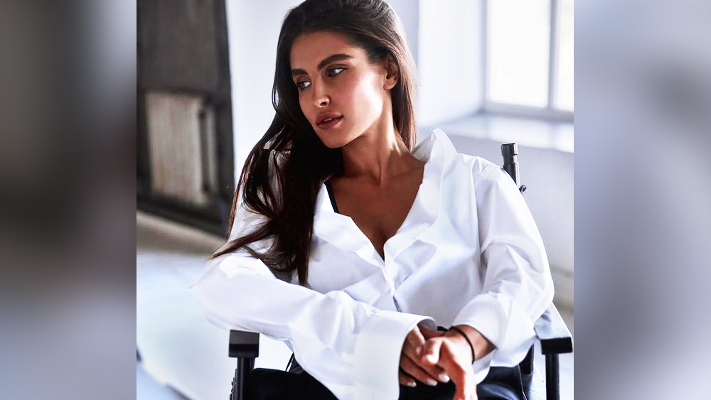 ইগরের প্রথম পক্ষের মেয়েও এই অভিযোগ অস্বীকার করেন।