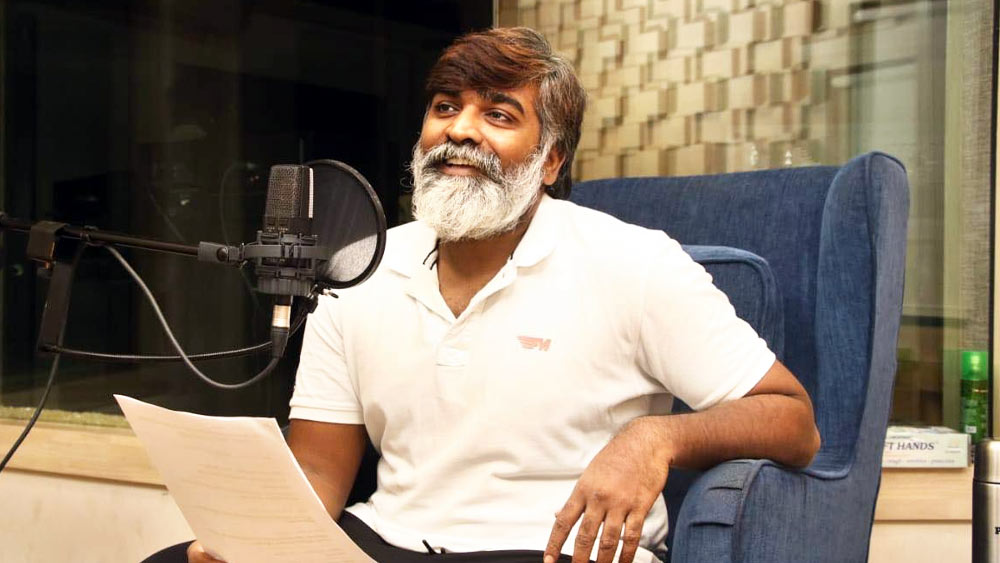 এক লক্ষেরও বেশি মানুষকে চাকরি পেতে সাহায্য করেছেন বিজয়! 