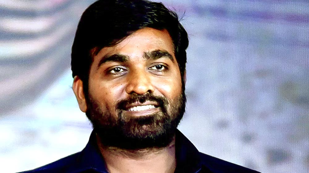 অফিস চালানোর জন্য বিজয় তাঁকে কর্মচারীর ব্যবস্থা করে দেন বলেও বীররাঘবন জানান। 