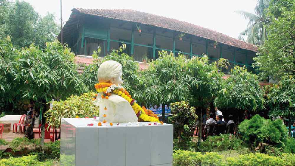 শরৎচন্দ্র চট্টোপাধ্যায় বাড়ি।