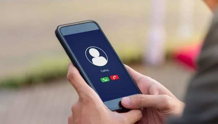 বর্তমানে দেশে দৈনিক করোনা সংক্রমণের হার অনেকাংশে হ্রাস পেয়েছে। 