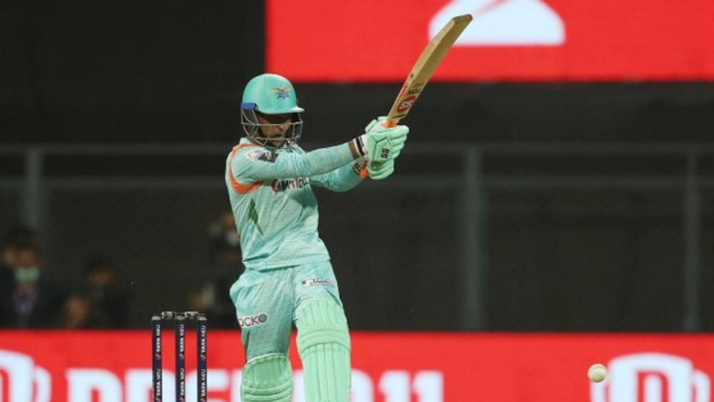 প্রথম ম্যাচে দুরন্ত খেললেন আয়ুষ 