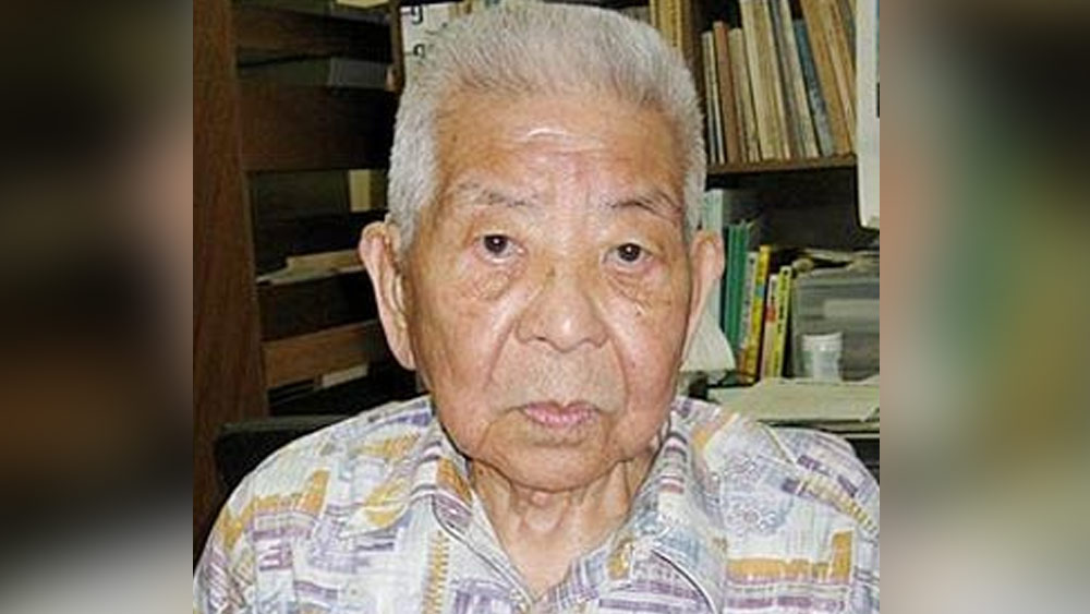 হিরোশিমার ওই বিস্ফোরণে কানের পর্দা ফেটে গিয়েছিল সুতোমুর। কিছু ক্ষণের জন্য অন্ধ হয়ে গিয়েছিলেন। 