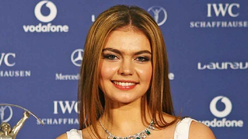 সম্প্রতি পুতিনের আরও দুই সন্তান থাকার কথা প্রকাশ্যে এসেছে। রাশিয়ার জিমন্যাস্ট আলিনা কাবায়েভা এই দুই সন্তানের মা বলেও শোনা যায়।