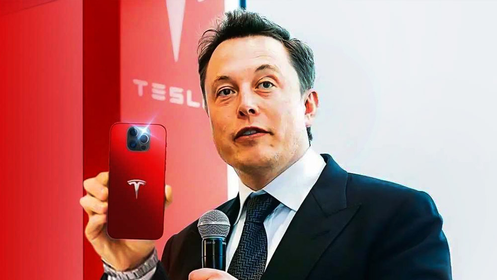 তাই তথ্য নিরাপদে রাখার কারণেই নিজের মোবাইল ফোন বার বার বদলে ফেলেন ইলন। 