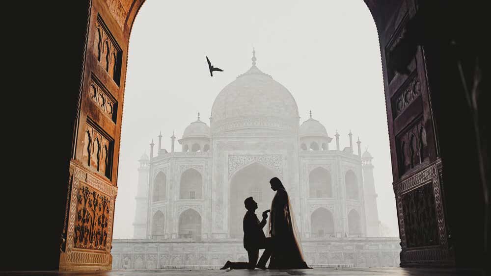 কিন্তু জানেন কি তাজমহলের প্রতিরূপ রয়েছে বিশ্বের বিভিন্ন শহরে! দেখে নেওয়া যাক কোথায় কোথায় রয়েছে ‘তাজমহল’।