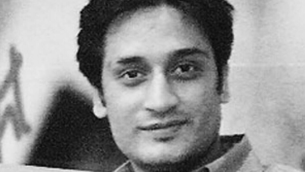 নীরজ গ্রোভার খুন। ২০০৮-র মে মাসে মুম্বইয়ে খুন হন এক বেসরকারি টেলিভিশন সংস্থার অধিকর্তা নীরজ গ্রোভার।