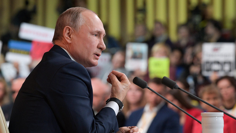 ইউক্রেন আক্রমণের পর থেকেই পুতিন সংবাদমাধ্যমের আতসকাচের তলায়। তাঁর নানা কীর্তি নিয়ে খোঁজখবর চলছে। উঠে আসছে বিভিন্ন চমকপ্রদ তথ্য।