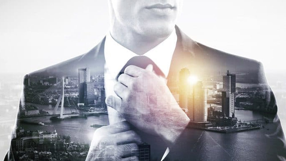 . কিছু মানুষ আছেন যাঁরা কঠোর পরিশ্রমী। আর সেই পরিশ্রমের ফলে তাঁরা যা চান, তা-ই অর্জন করে নেন।