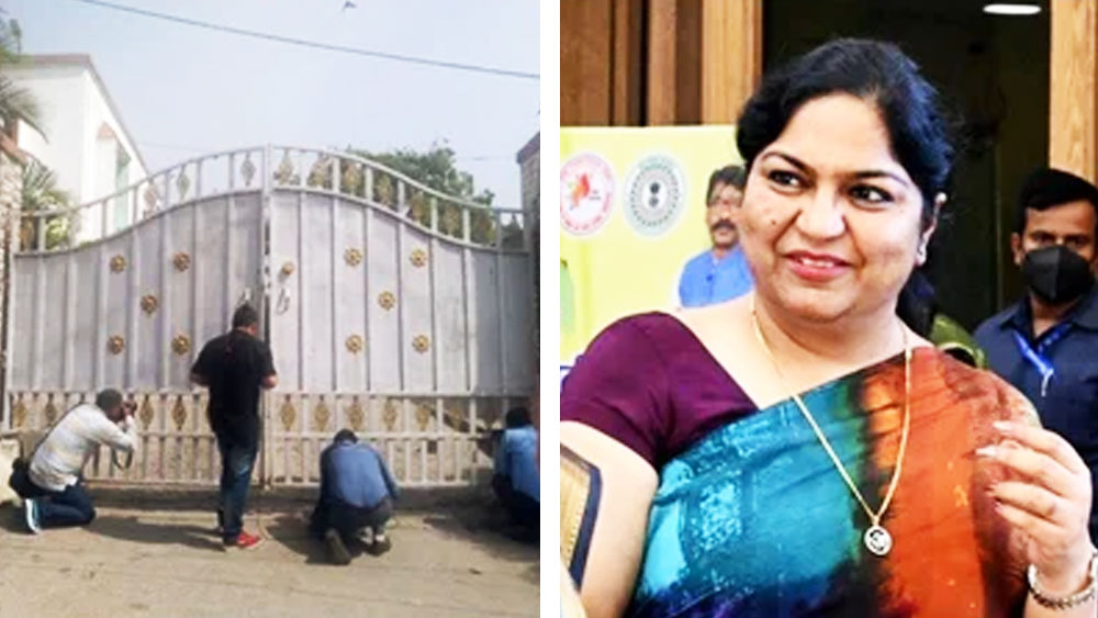 পূজার ভাই সিদ্ধার্থ সিঙ্ঘল পালস সুপার স্পেশালিটি হাসপাতালের ডিরেক্টরদের মধ্যে এক জন। ইডি তাঁর বাড়িতেও তল্লাশি চালিয়েছে।