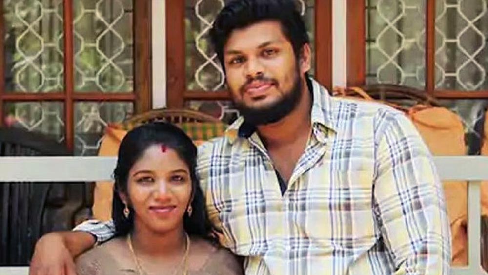 তদন্ত আরও এগোলে তদন্তকারীরা নিশ্চিত হন, এ কোনও স্বাভাবিক মৃত্যু নয়। উথরাকে খুন করা হয়েছে। সাপুড়ের খোঁজ পাওয়া গেলে পুরো ঘটনাটি প্রকাশ্যে আসে। এর পর সূর্যের যাবজ্জীবন কারাদণ্ড হয়।