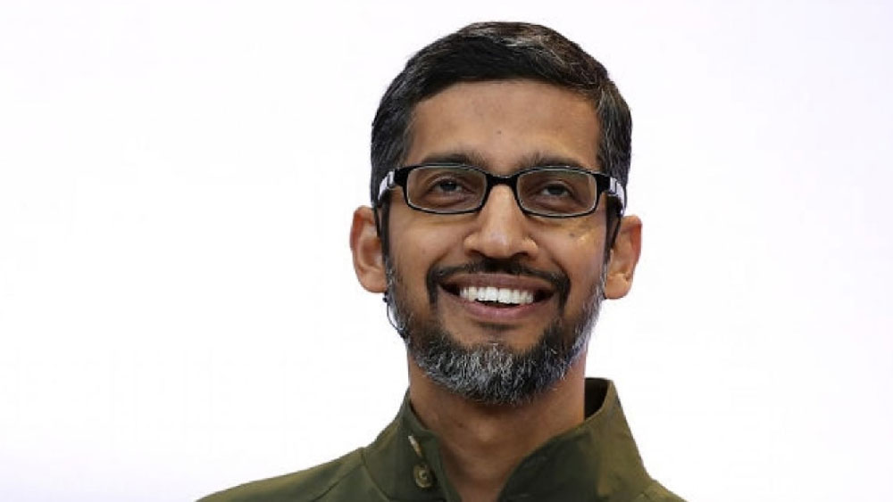 সুন্দর পিচাই (আইআইটি খড়গপুর): আইআইটি খড়্গপুর থেকে পাশ করা রোগা, লাজুক ছেলেটাকে আজ সারা বিশ্ব এক নামে চেনে। তিনি সুন্দর পিচাই। গুগল আলফাবেটের সিইও।