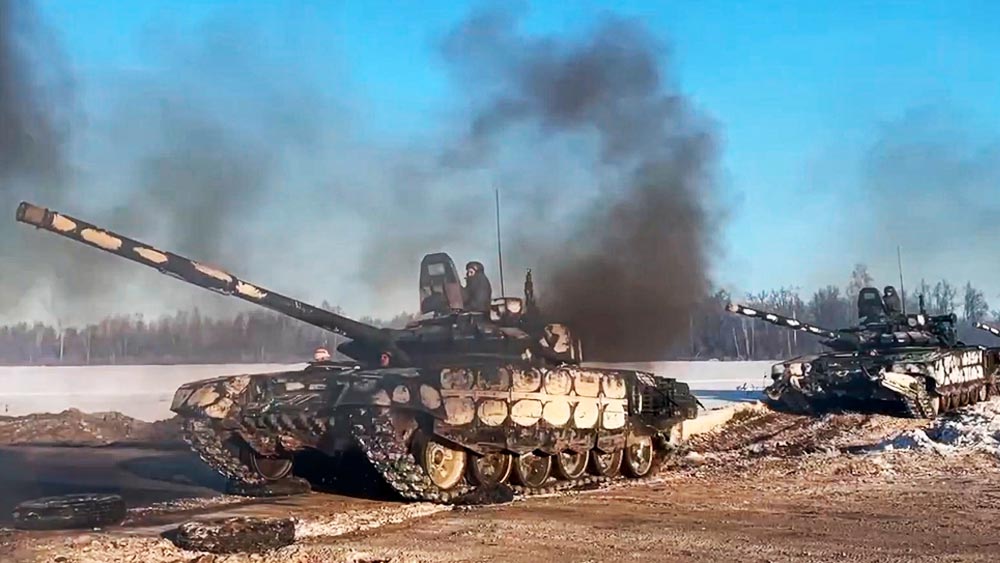 খারাপ রাস্তায় চলাচল করলে এই টায়ারগুলি কিছু দিনেই অকেজো হয়ে পরে। সরাসরি সূর্যের আলোতে টায়ারগুলি রেখে দিলেও এই চিনা টায়ারগুলি নষ্ট হতে পারে।