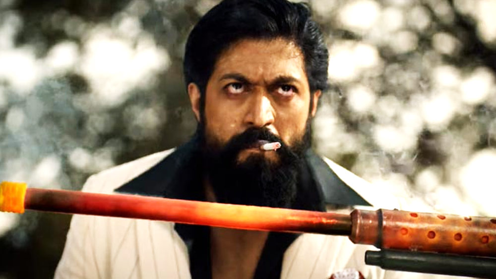 কেন দক্ষিণের ছবিগুলি বলিউডকে বিভিন্ন দিক থেকে ছাপিয়ে যাচ্ছে তা ইতিমধ্যেই সিনেমাপ্রেমীদের চর্চার বিষয় হয়ে উঠেছে। তৈরি হচ্ছে বিতর্কও। দক্ষিণ ভারতীয় সিনেমাগুলির মান  বাড়ার পাশাপাশি  বলিপাড়ার সঙ্গে দক্ষিণ ভারতীয় সিনেমা জগতের দূরত্ব বাড়ছে বলেও অনেকে মনে করছেন।