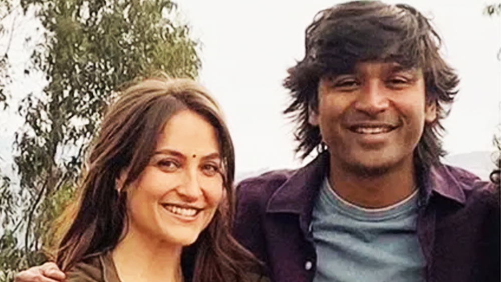 ধনুষের বিপরীতে কাজ করার অভিজ্ঞতা প্রসঙ্গে সম্প্রতি এলি জানিয়েছেন, এই সিনেমাতে কাজ করার সুযোগ পেয়ে তিনি নিজেকে ধন্য মনে করছেন। তিনি আরও বলেন, ‘‘১০ বছর পর আমি এমন একটি সিনেমাতে অভিনয় করার সুযোগ পেয়েছি, যা আমার অভিনেত্রী সত্তাকে আরও বিকশিত করতে সাহায্য করবে।’’