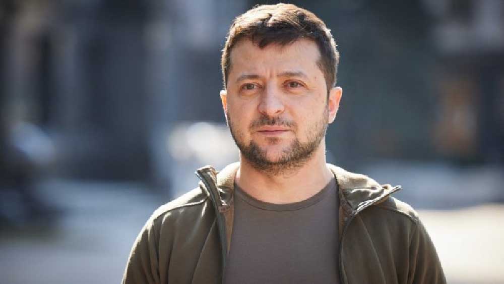 অনুষ্ঠানে উপস্থিত ছিলেন ব্রিটিশ প্রধানমন্ত্রী বরিস জনসন। তিনি বলেন, ‘‘জেলেনস্কি হলেন আধুনিক সময়ের সবচেয়ে অবিশ্বাস্য নেতাদের এক জন।’’