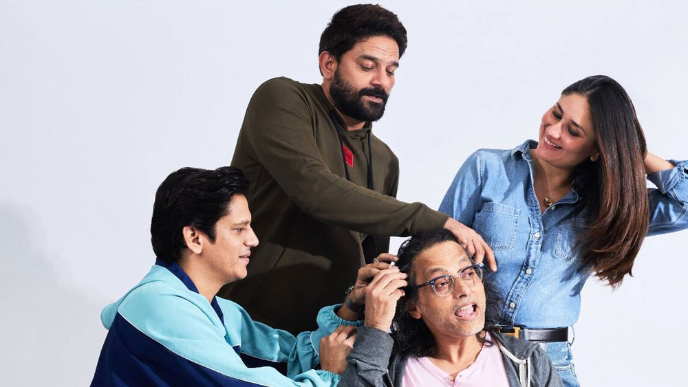 বিজয়, জয়দীপ, করিনার সঙ্গে সুজয় ঘোষ।