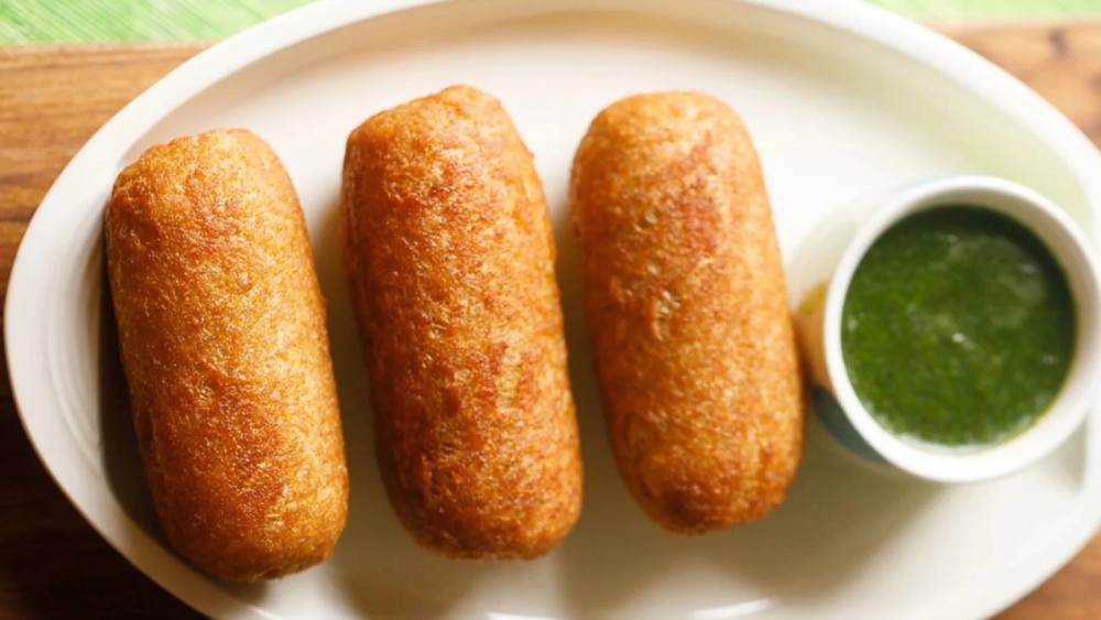 বৃষ্টিমুখর সন্ধের জলখাবারে দারুণ জমে যাবে পাউরুটির এই নতুন পদ।