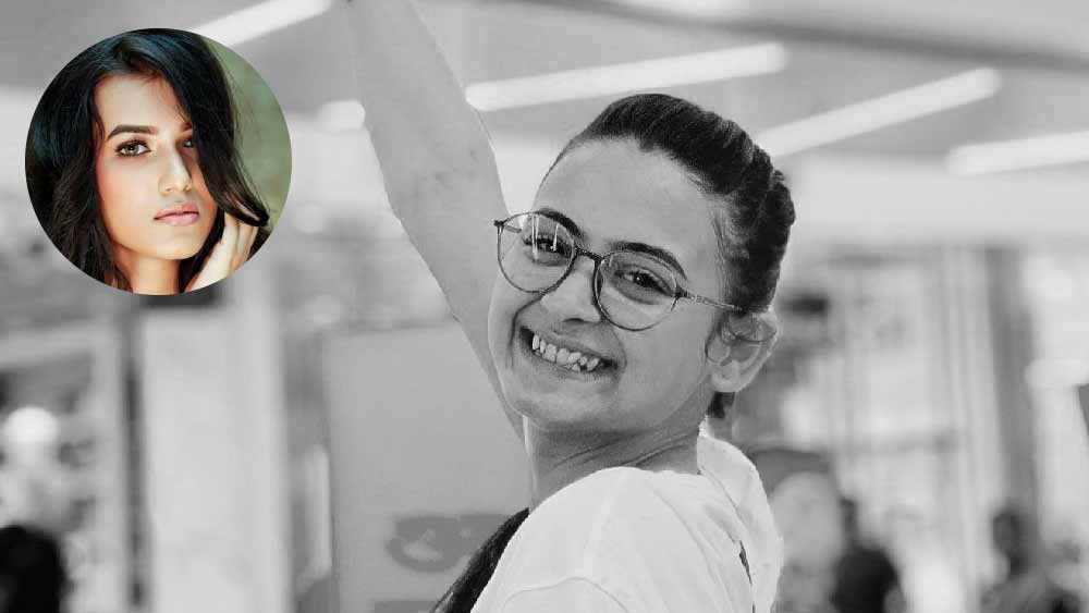 এক মাস বড্ড চুপচাপ, বলেছিল অনেক কিছু বলার আছে..., লিখলেন পল্লবীর বন্ধু আয়েন্দ্রী