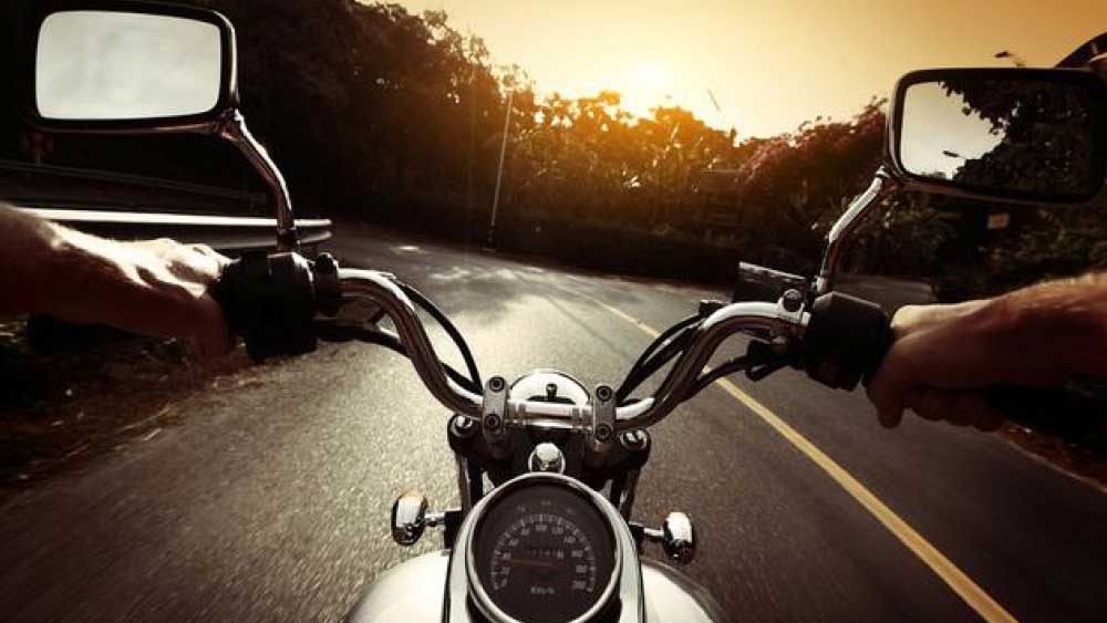 দ্বিতীয় দিন ভোর বেলা বারাণসী থেকে যাত্রা শুরু করুন। পৌঁছে যান নয়ডা। আনুমানিক ৮০০ কিলোমিটার।