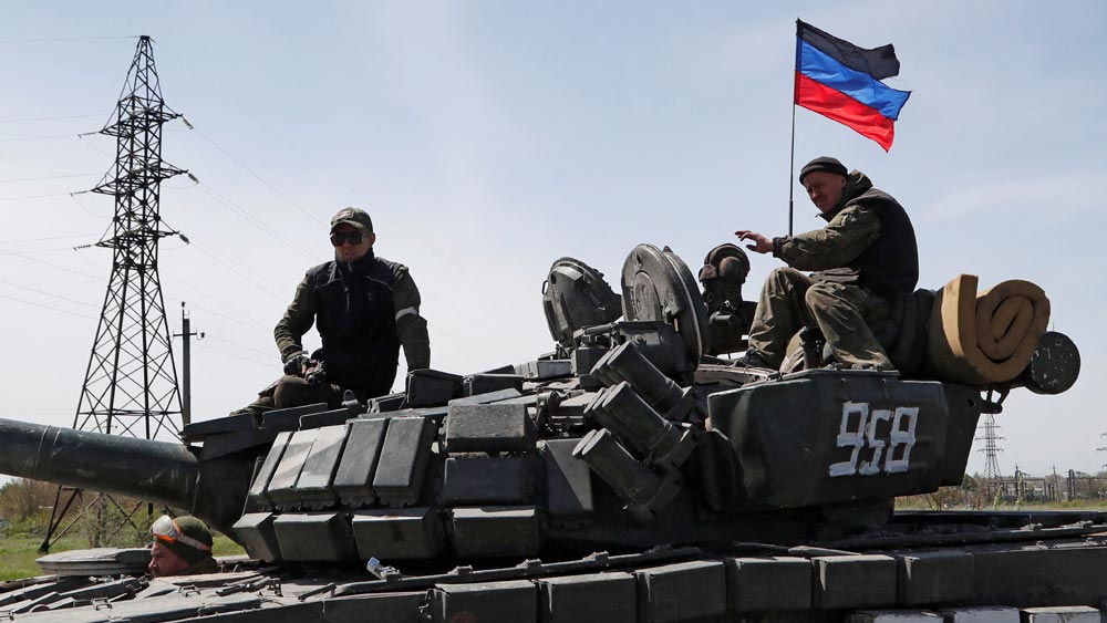 সেনামহলে তিনি এক জন কঠোর সেনাকর্তা হিসাবে পরিচিত। সিরিয়া গৃহযুদ্ধের সময় তিনি ‘নৃশংস’ লড়াইয়ের নেতৃত্ব দিয়েছিলেন।