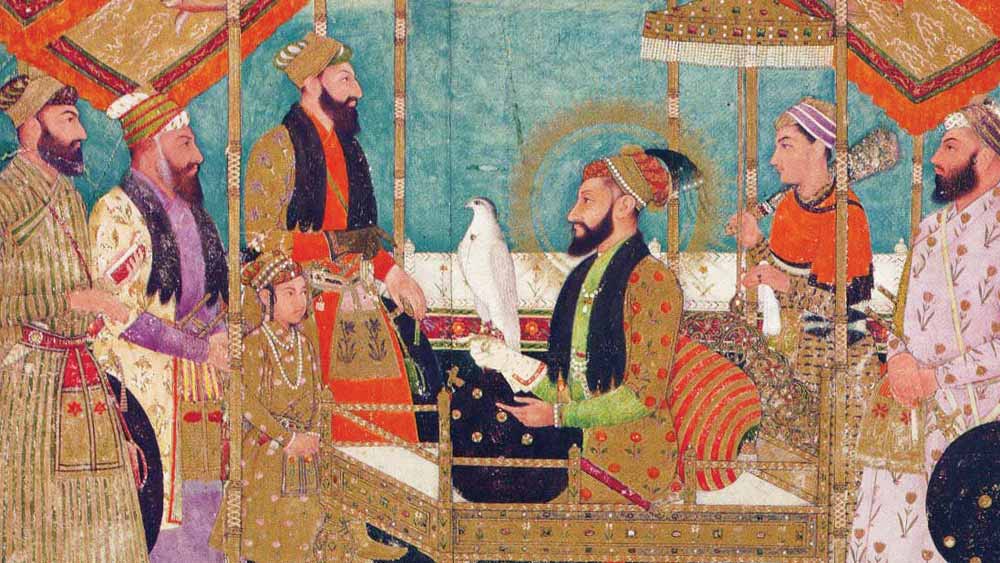 হিন্দুত্ববাদীদের দাবি, সপ্তদশ শতকে (১৬৬৪ থেকে ’৬৯-এর মধ্যে) মুঘল সম্রাট অওরঙ্গজেব কাশীর বিশ্বনাথ মন্দির ধ্বংস করেছিলেন। আর সেই জমির একাংশে গড়ে তুলেছিলেন বর্তমান জ্ঞানবাপী মসজিদ।