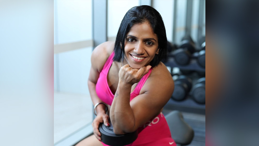 কিন্তু তাই বলে আটকে রাখা যায়নি মায়াকে। ভরতনাট্যমের ক্লাস কেটে তাইকোণ্ডো ক্লাসে ভর্তি হন তিনি। এর পর সারা সন্ধে খেলতেন ক্রিকেটও।