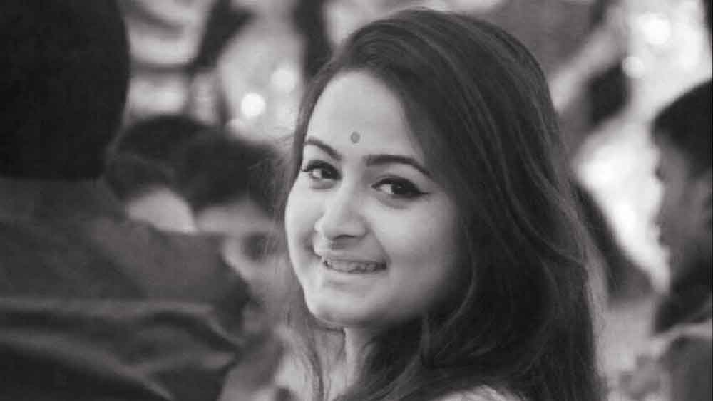 নাম জড়ানো অন্য এক চরিত্র সুকন্যা। সুকন্যা, সাগ্নিকের ‘স্ত্রী’। সুকন্যার সঙ্গে সাগ্নিকের বিয়ে হওয়ার কথা থাকলেও পরে সেই বিয়ে ভেঙে যায় বলে তাঁর দাবি।