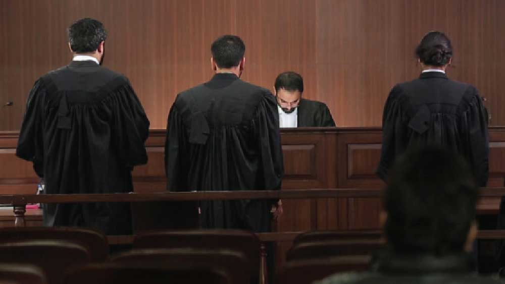 ২০১৮-র ২ মে কলকাতা হাই কোর্টে অতিরিক্ত বিচারপতি হিসেবে নিযুক্ত হন অভিজিৎ গঙ্গোপাধ্যায়। ২০২০-র ৩০ জুলাই হাই কোর্টের স্থায়ী বিচারপতি হিসেবে কাজ শুরু করেন তিনি। 