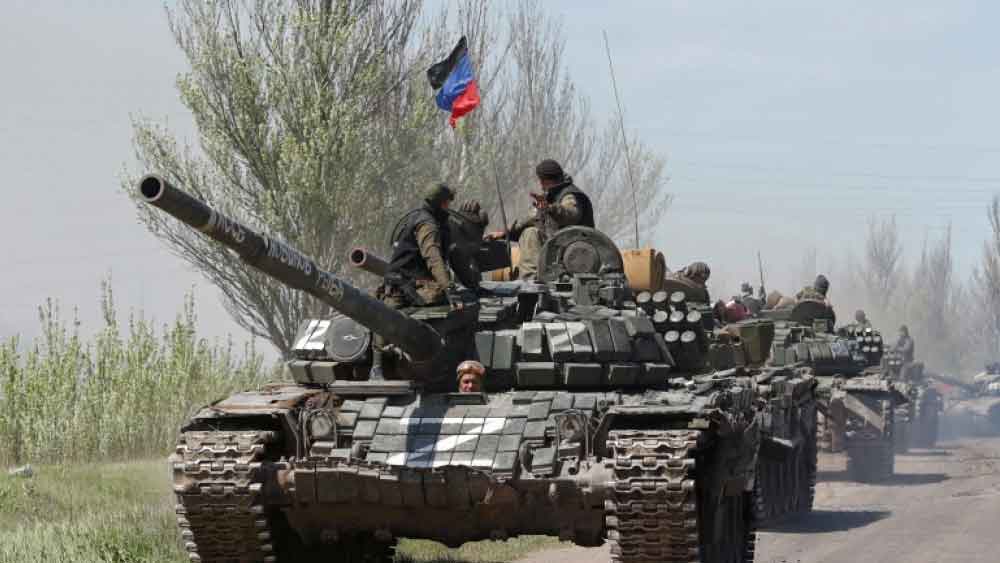 ইউক্রেনের বিভিন্ন এলাকার দখল নিতে রাশিয়া প্রচুর উন্নত প্রযুক্তির অস্ত্র ব্যবহার ইতিমধ্যে করে ফেলেছে। আর কিছু অস্ত্রের পরীক্ষা-নিরীক্ষা তারা এখনও চালিয়ে যাচ্ছে।