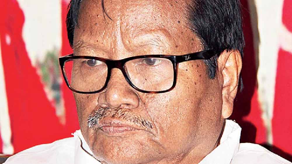 অঙ্কিতার খোঁজে মেখলিগঞ্জের বাড়িতে গেলে নিরাপত্তা রক্ষীর মন্তব্য, “বাড়িতে কেউ নেই।”