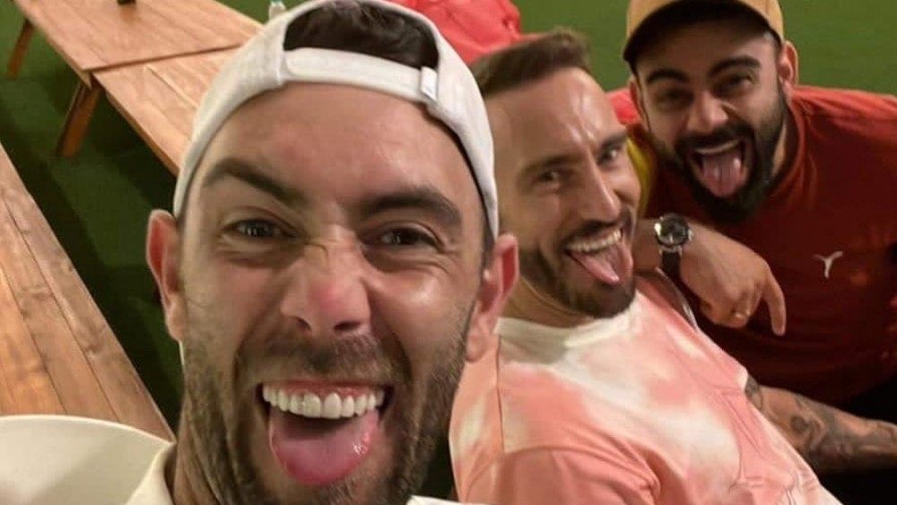 উচ্ছ্বাসের এই ছবি ফেসবুকে দিয়েছেন কোহলী।