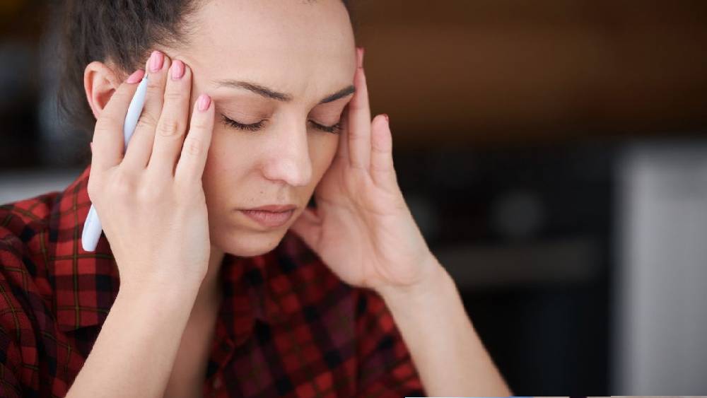 উচ্চ রক্তচাপ থাকলে ধীরে ধীরে শরীরের স্বাভাবিক জৌলুস ও ঔজ্জ্বল্য হারাতে থাকে।