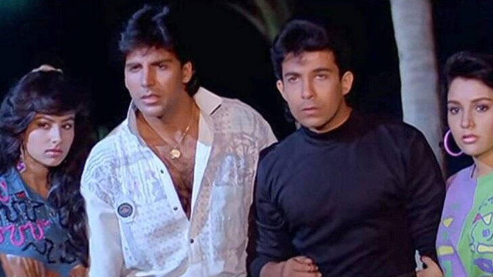 অক্ষয় কুমার ছাড়াও এই ছবিতে অভিনয় করেন আয়েশা জুলকা, দীপক তিজোরী, শবীনা, শক্তি কপূর, অনন্ত মহাদেবন, প্রেম চোপড়া, জনি লিভার প্রমুখ।