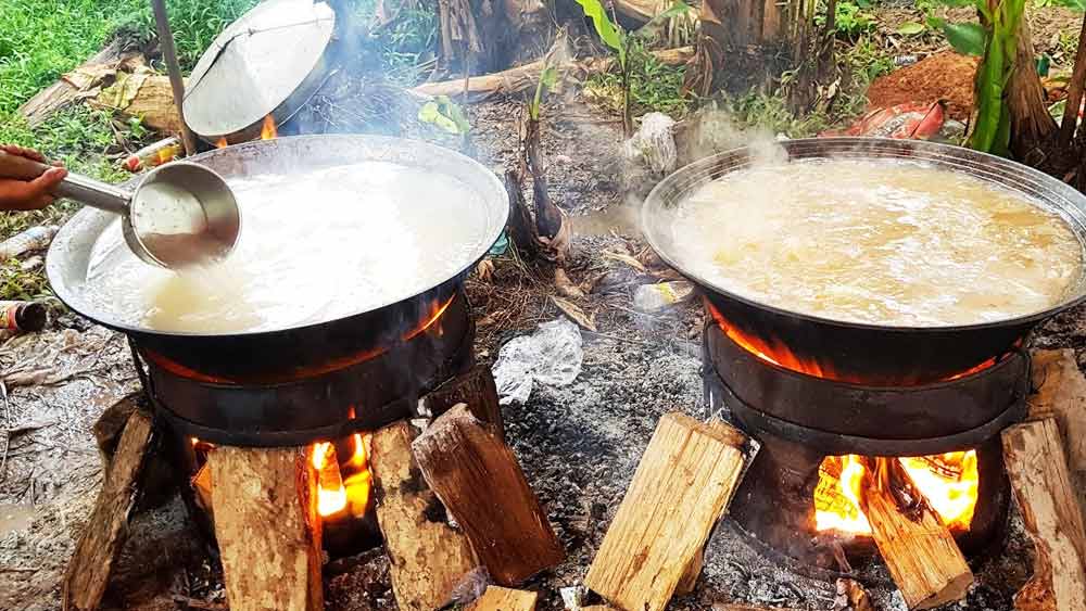 তবে উল্লেখযোগ্য যে, মানবসভ্যতা এখনও এই স্কেলে জায়গা পায়নি। কারণ মানুষ এখনও মৃত গাছপালা এবং প্রাণীদের থেকে প্রাপ্ত জ্বালানি (জীবাশ্ম জ্বালানি) থেকেই শক্তির চাহিদা মেটায়। তাই মানবজাতি এখনও পড়ে টাইপ-০ সভ্যতায়।