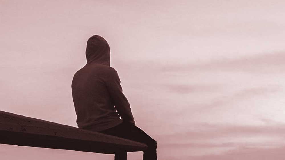 অনাথ আশ্রমে যাওয়ার পরের সাত বছর সেখানেই কাটান লিওনার্দো। রোজগারের আশায় মাত্র ১৪ বছর বয়সে অনাথ আশ্রম ছেড়ে বেরিয়ে পড়েন লিওনার্দো। লক্ষ্য ছিল, দক্ষ কারিগর হয়ে ওঠা। সেই সময় আবার মায়ের সঙ্গে থাকা শুরু করেন তিনি।