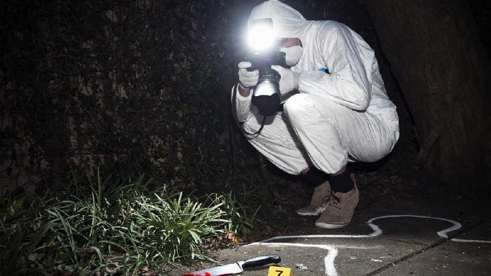 ১৫ বছর পর পুলিশের জালে ধরা পড়ে খুনি। তবে সজনীকে খুনের পর দীর্ঘ দিন কেটে গেলেও খুনির হদিস মেলেনি। ২০০৩ সালের ভ্যালেন্টাইন্স ডে-র সেই ঘটনার কেস ফাইলে ধুলো জমতে শুরু করেছিল।