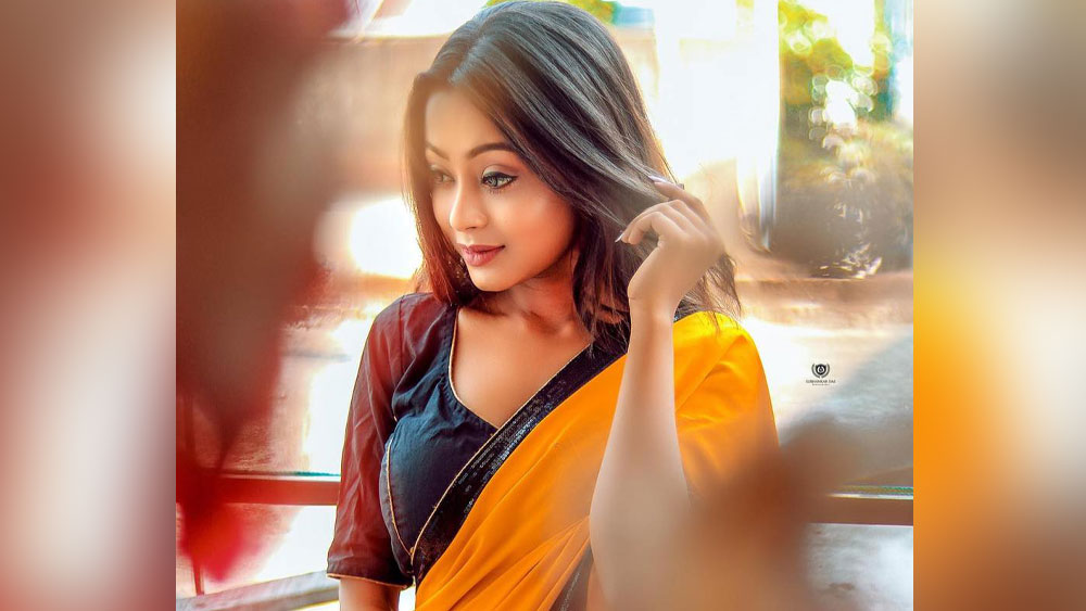 মডেলিংয়ের ফাঁকে বছর দু’য়েক আগে বিদিশা একটি স্বল্পদৈর্ঘ্যের ছবিতে অভিনয় করেছিলেন বলে এক সংবাদমাধ্যম সূত্রে খবর।